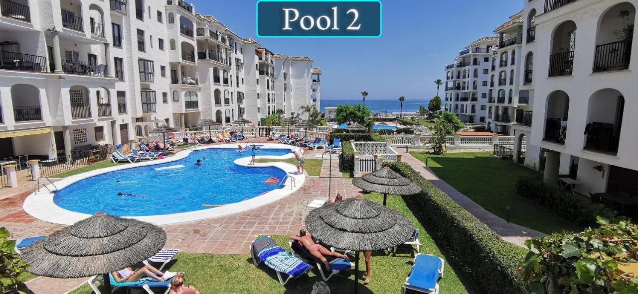 Puerto De La Duquesa Sea Views Apartment Манилва Екстериор снимка