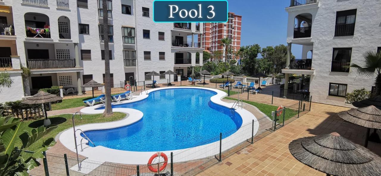 Puerto De La Duquesa Sea Views Apartment Манилва Екстериор снимка