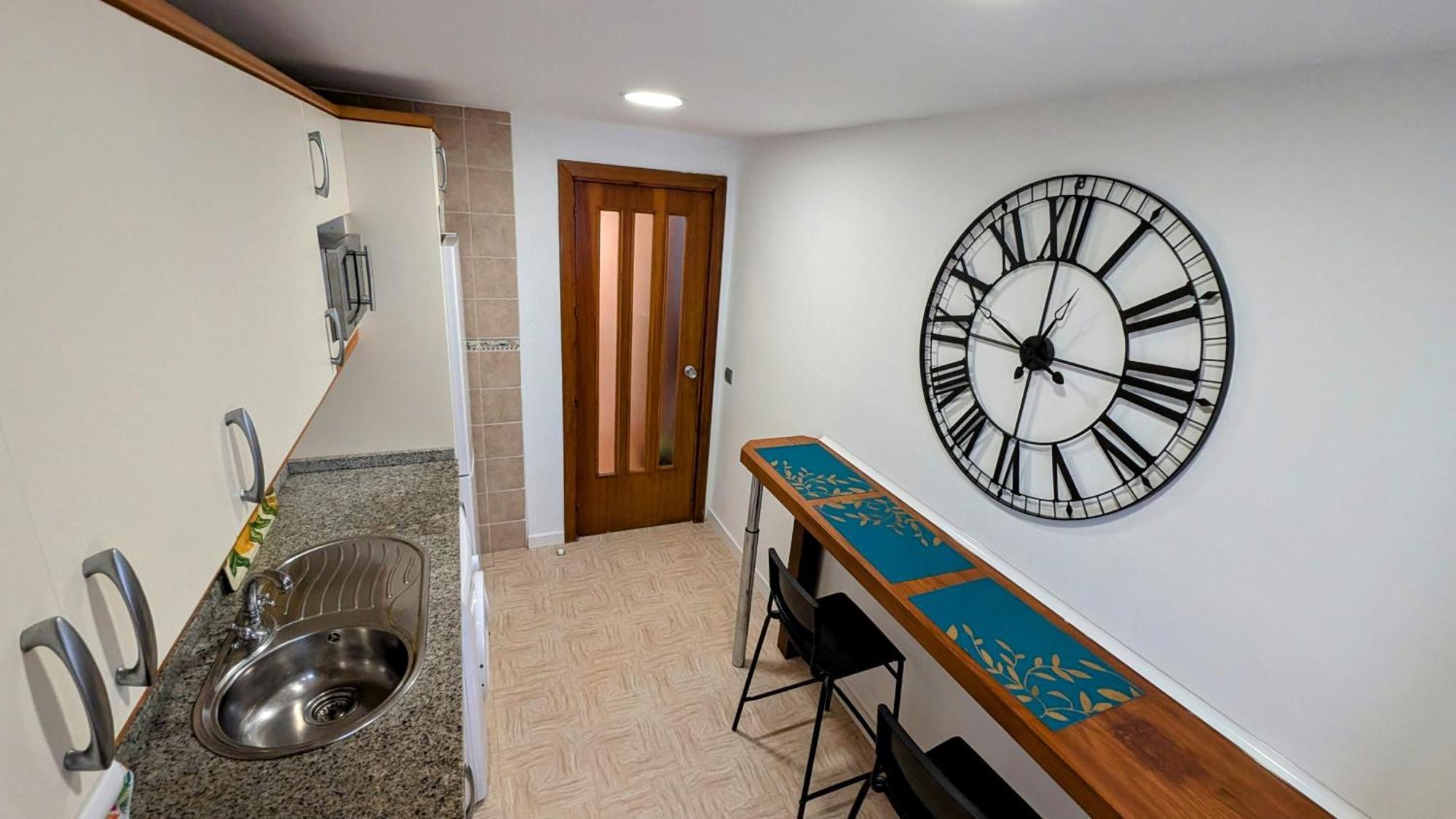 Puerto De La Duquesa Sea Views Apartment Манилва Екстериор снимка